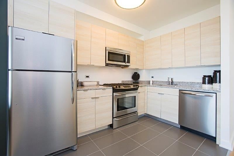 1st image of 4325 Hunter St APT 1039E