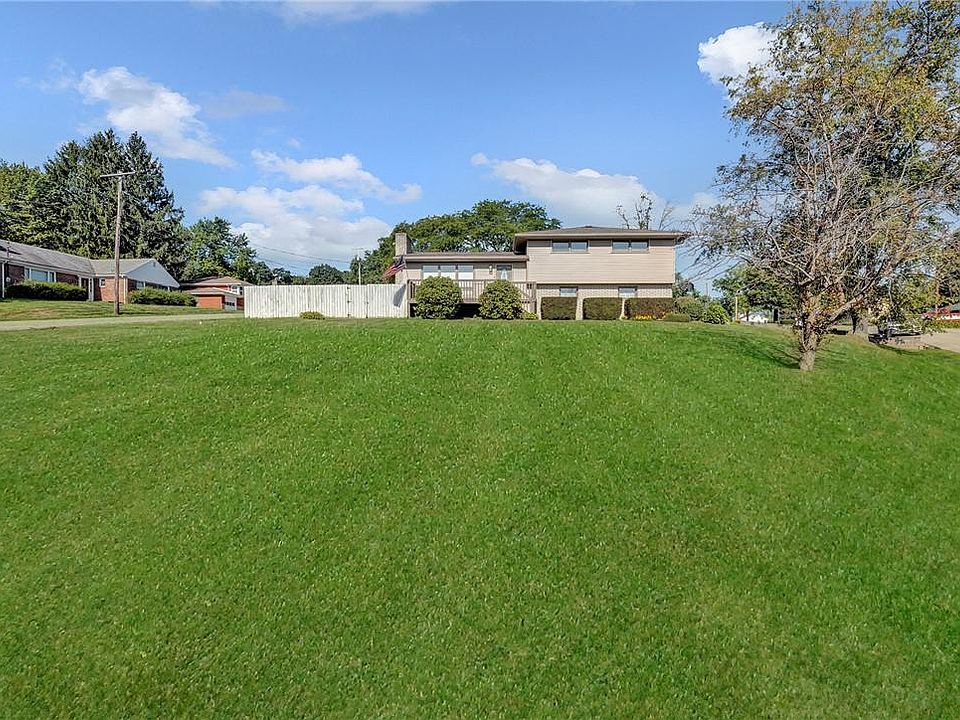 1st image of 122 Highland Dr