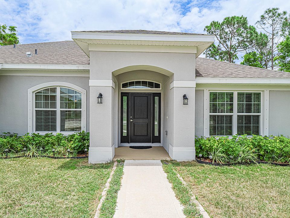 1st image of 2211 SE Berkshire Boulevard