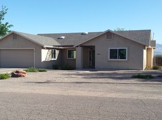 3020 W Shadow Ln, Thatcher, AZ 85552