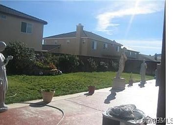 5th image of 13902 Warhol Ct