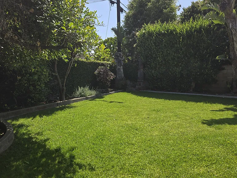 17752 Collins Cir — Photo 17