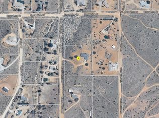 8441 Sierra Vista Rd, Phelan, CA 92371