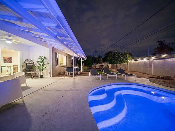 4th image of 8301 E Wilshire Dr