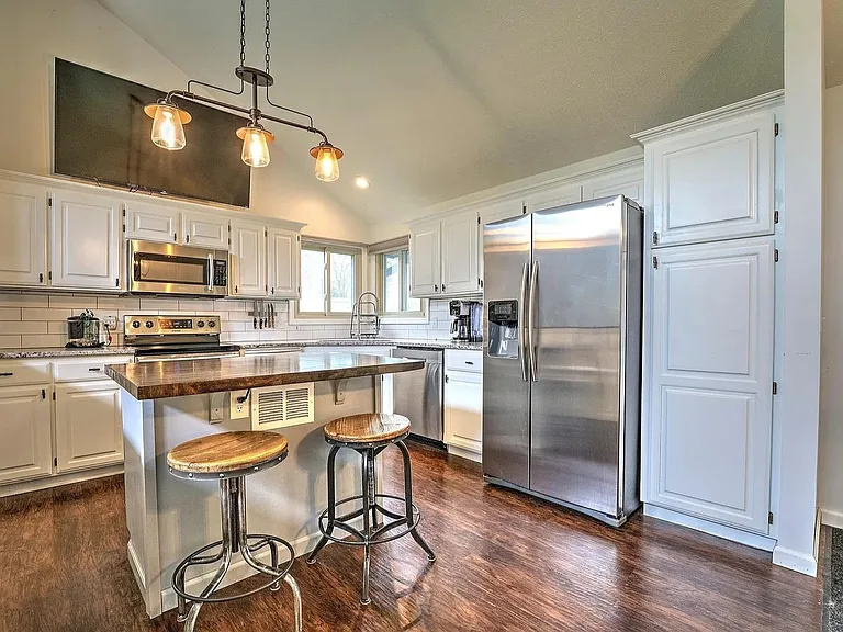 1329 Scott Rd — Photo 19