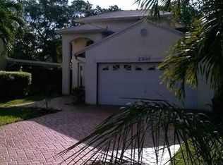 2300 NW 37th Way, Pompano Beach, FL 33066