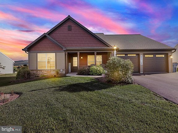 2nd image of 143 Rosebush Ct