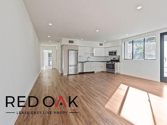 5th image of 2409 Griffith Park Blvd APT 301