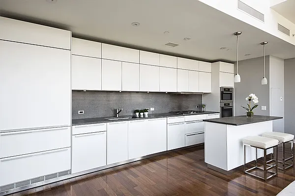 Rented by Stribling | media 31