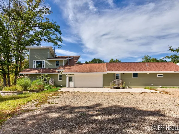 9310 Bluewater Hwy, Saranac, MI 48881