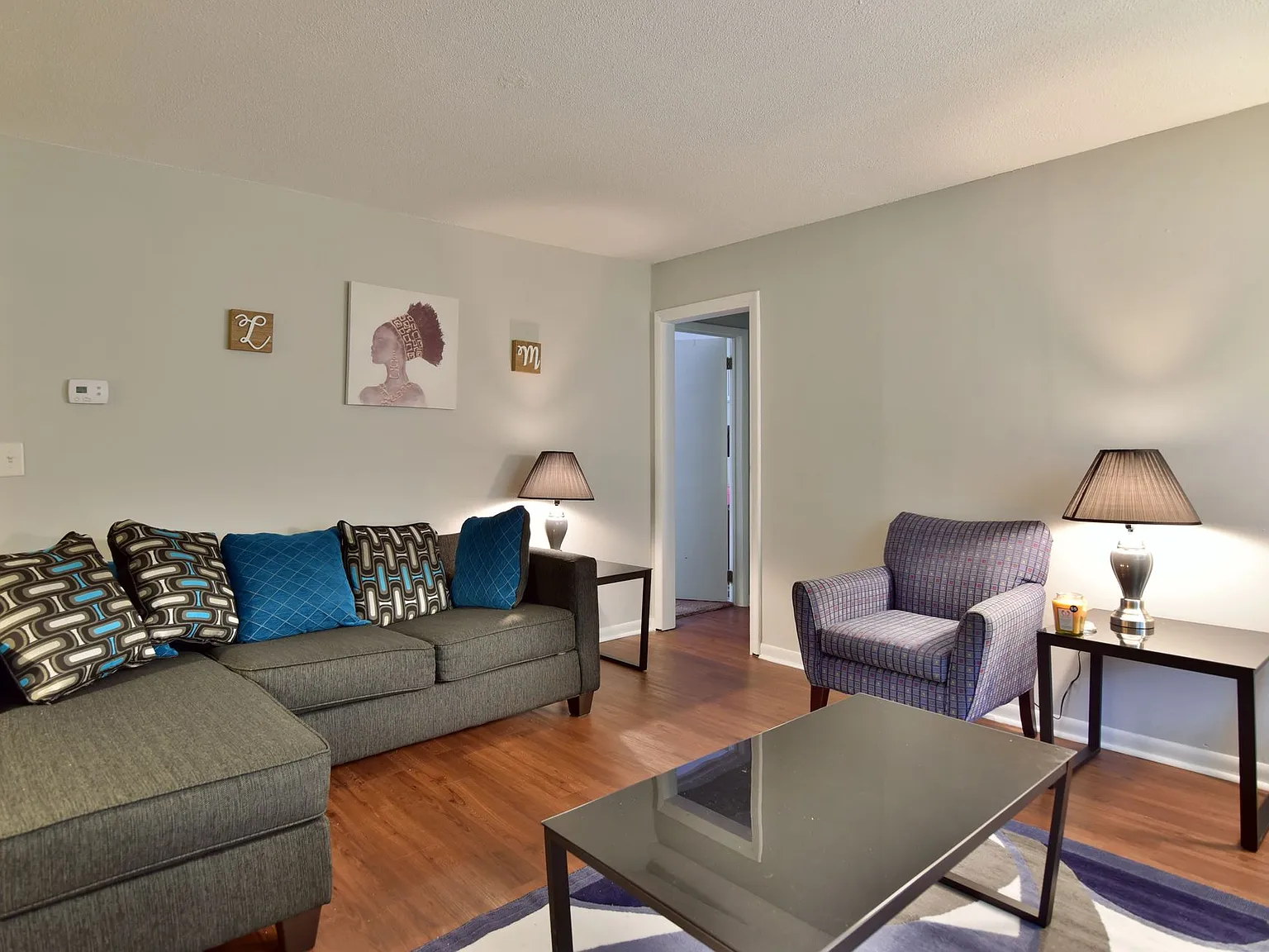 Shoreham Apartments — Photo 3