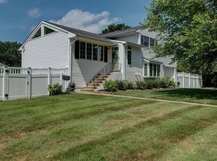 40 Stephenville Blvd, Red Bank, NJ 07701