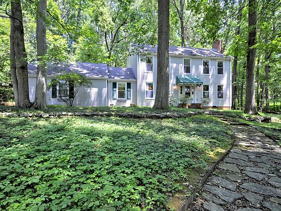 2nd image of 1603 Deerfield Dr