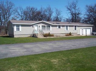 118 Kenneally Blvd, Gladstone, MI 49837