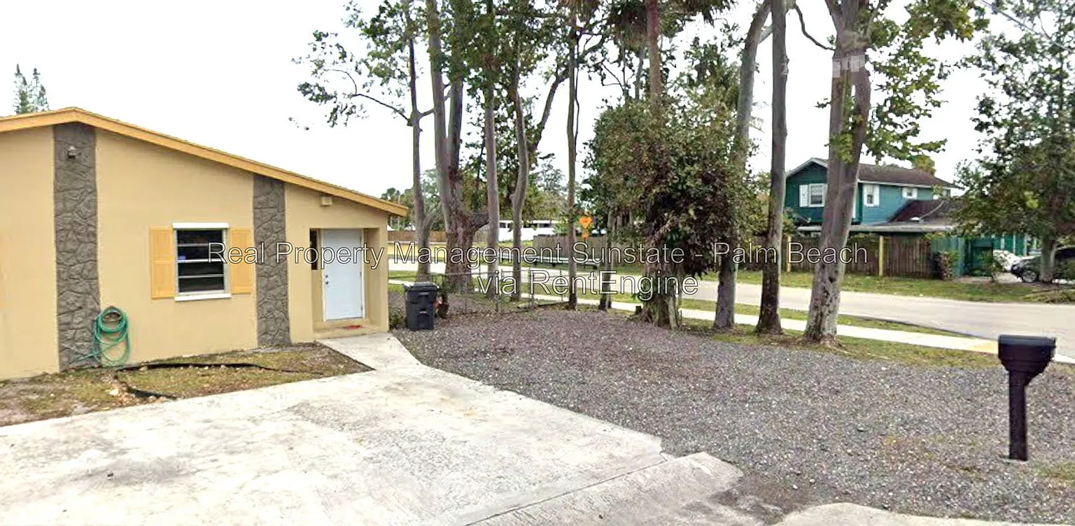 2 bed, 1.0 bath, 900 sqft, $2,150 — Photo 2