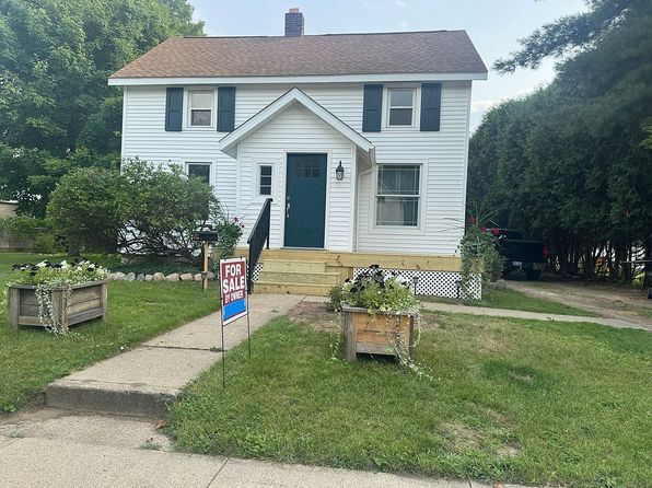 112 E Wright St