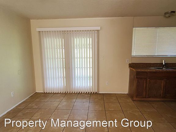 3rd image of 232 SE Lomond Ave APT 103
