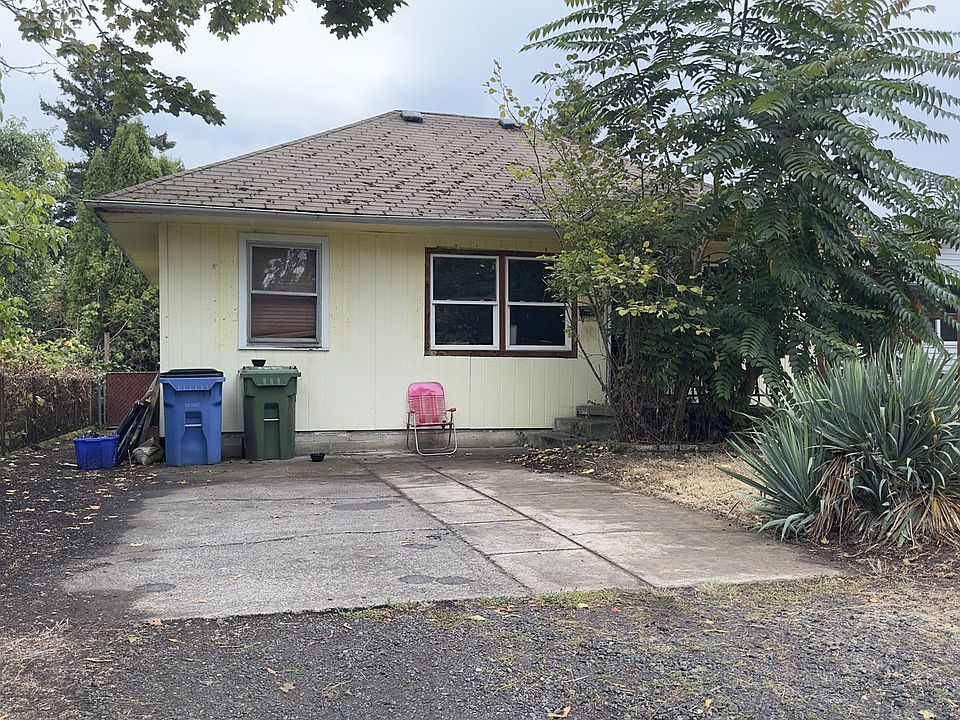 1st image of 6626 SE 67th Ave