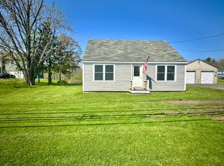 92 Gorham Rd, Scarborough, ME 04074