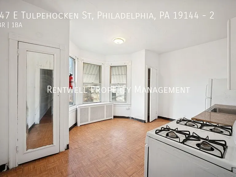 547 E Tulpehocken St #2 — Photo 6