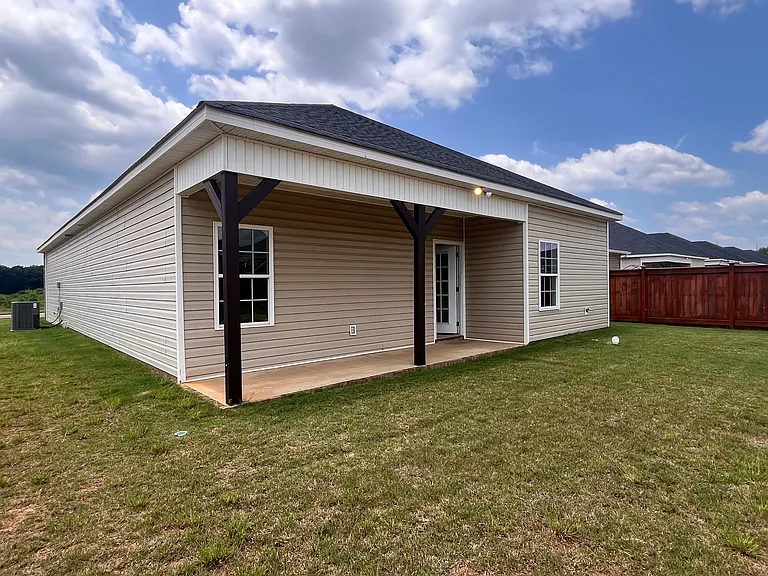 223 Beau Claire Cir — Photo 20