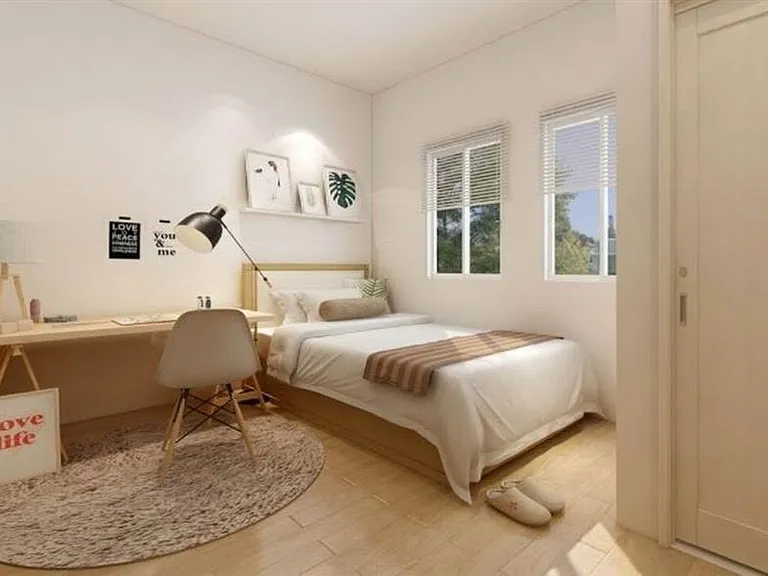 1580 W 30th St #1580 — Photo 5