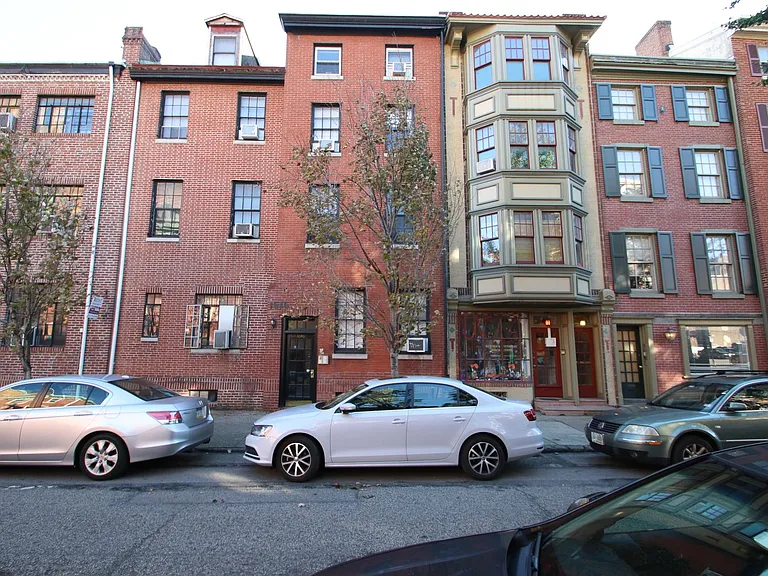 1616 Pine St — Photo 9