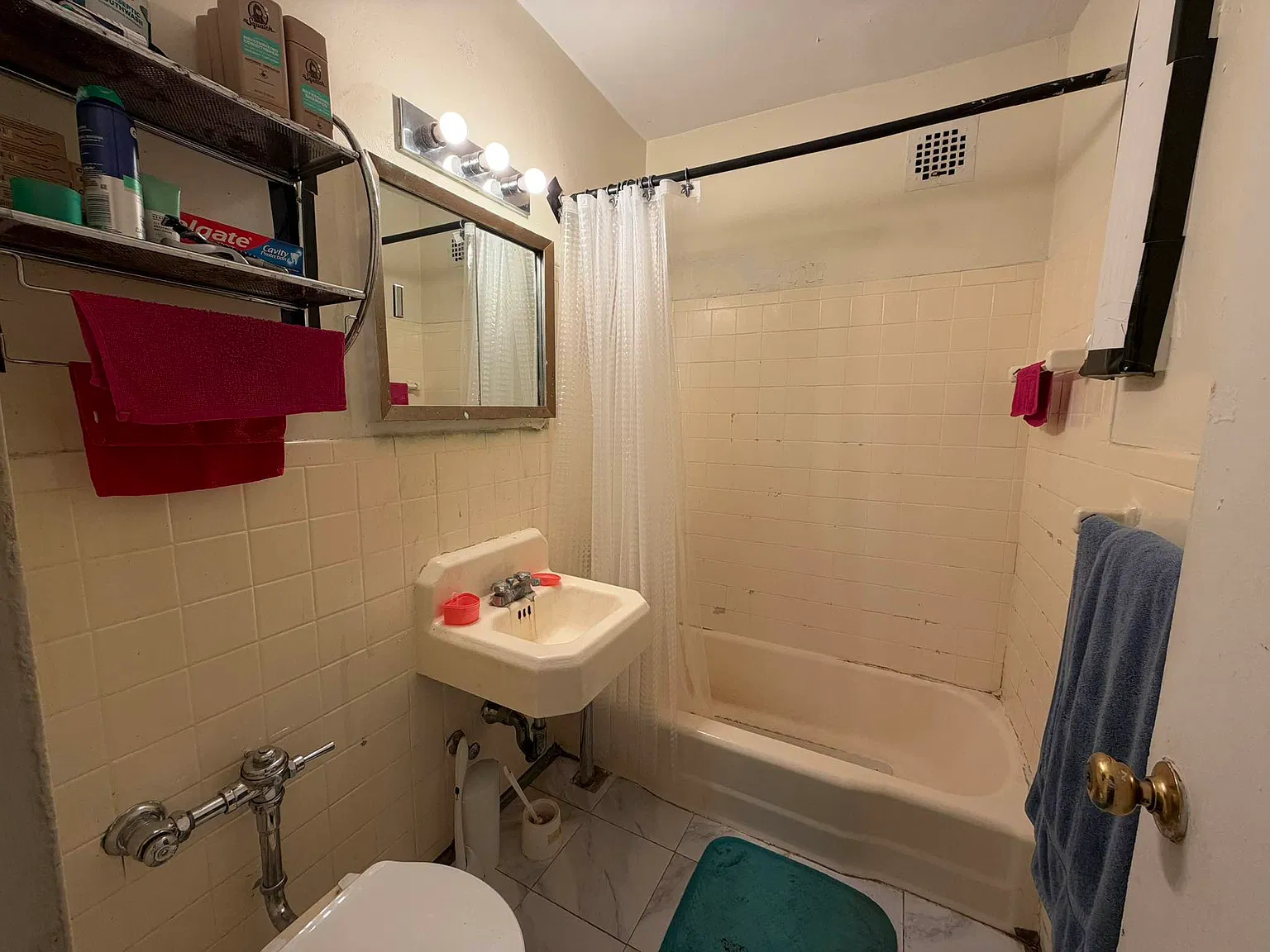 257 Clarkson Avenue — Photo 3