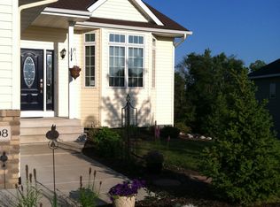 1408 Landsdown Rd, Buffalo, MN 55313