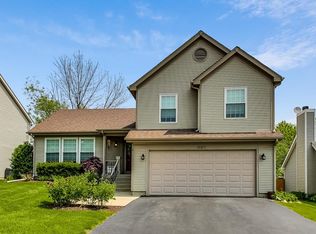 1107 Lexington Ln, Lake Zurich, IL 60047