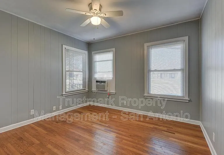 1322 W Malone Ave — Photo 14