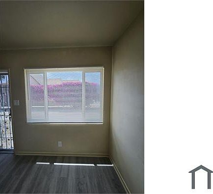 3rd image of 1515 W 85th St