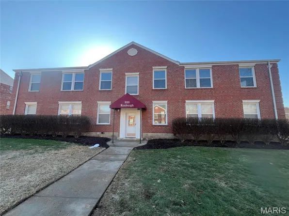 8110 Roxburgh Dr, Saint Louis, MO 63105
