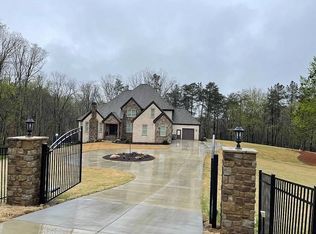 215 Bridle Ridge Ct, Canton, GA 30114