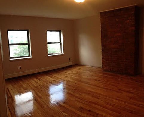 2nd image of 521 Lafayette Ave #3L
