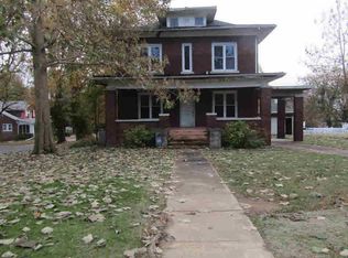 1905 E Saint Louis St, West Frankfort, IL 62896