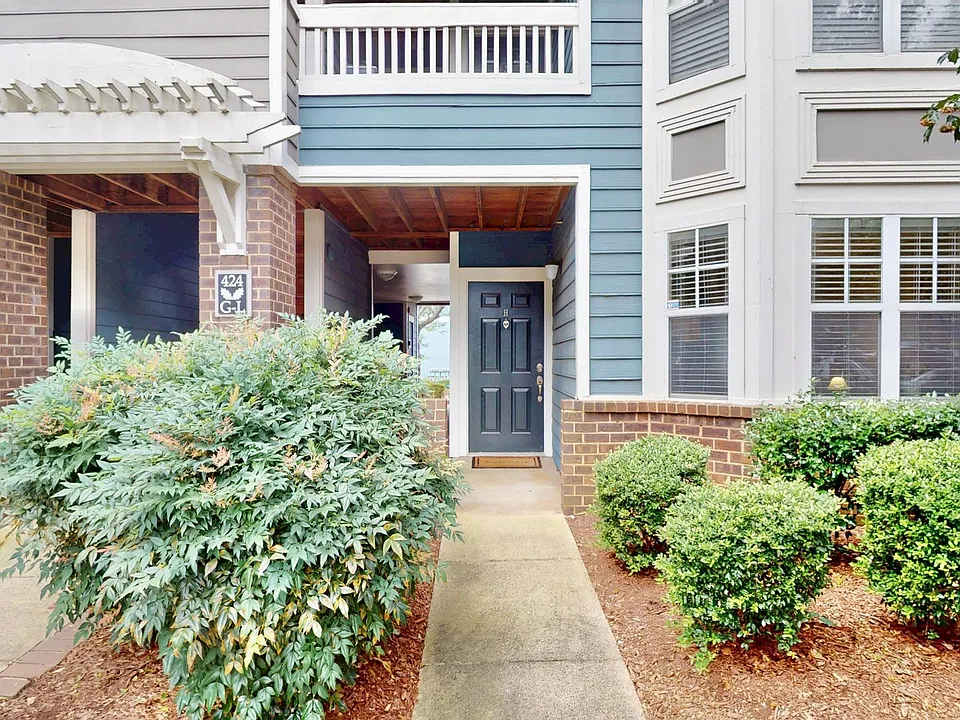 424 Mather Green Ave #H