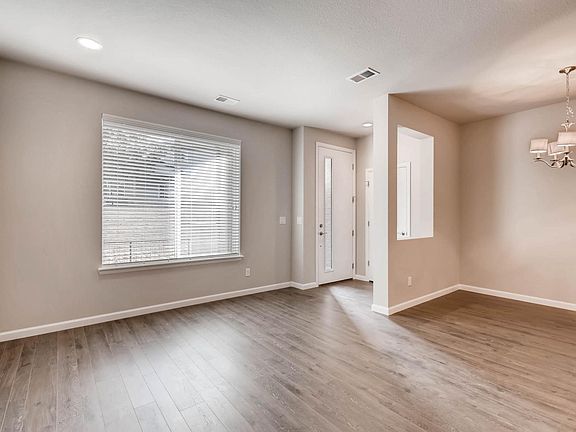 5th image of 9056 E Caley Way