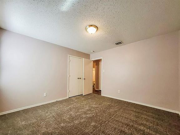 5th image of 709 Granite Ridge Dr