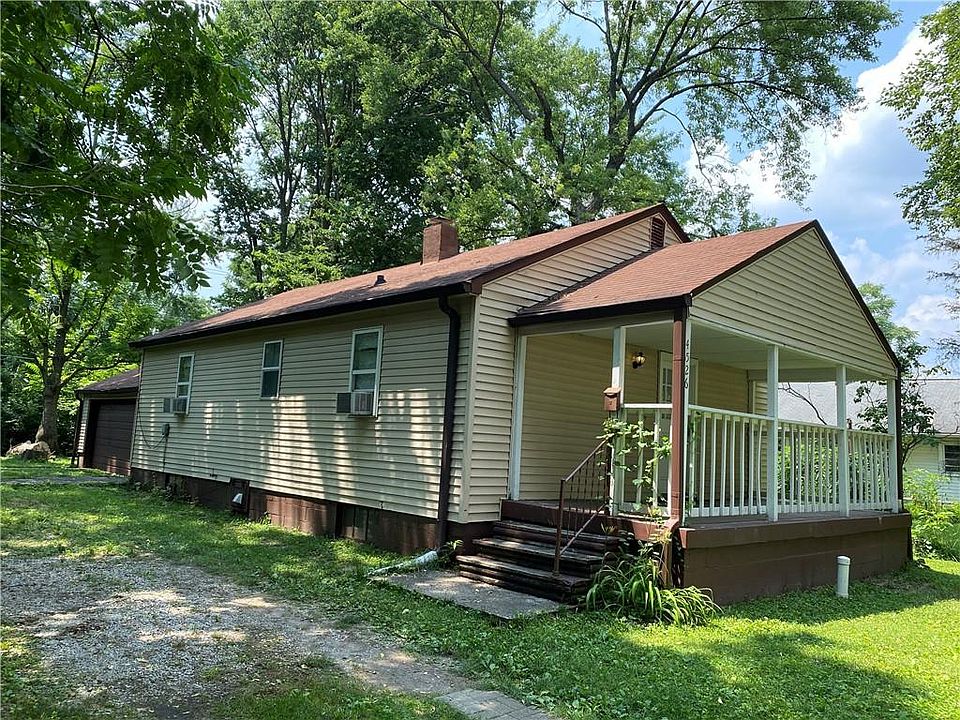 1st image of 4526 N Caroline Ave