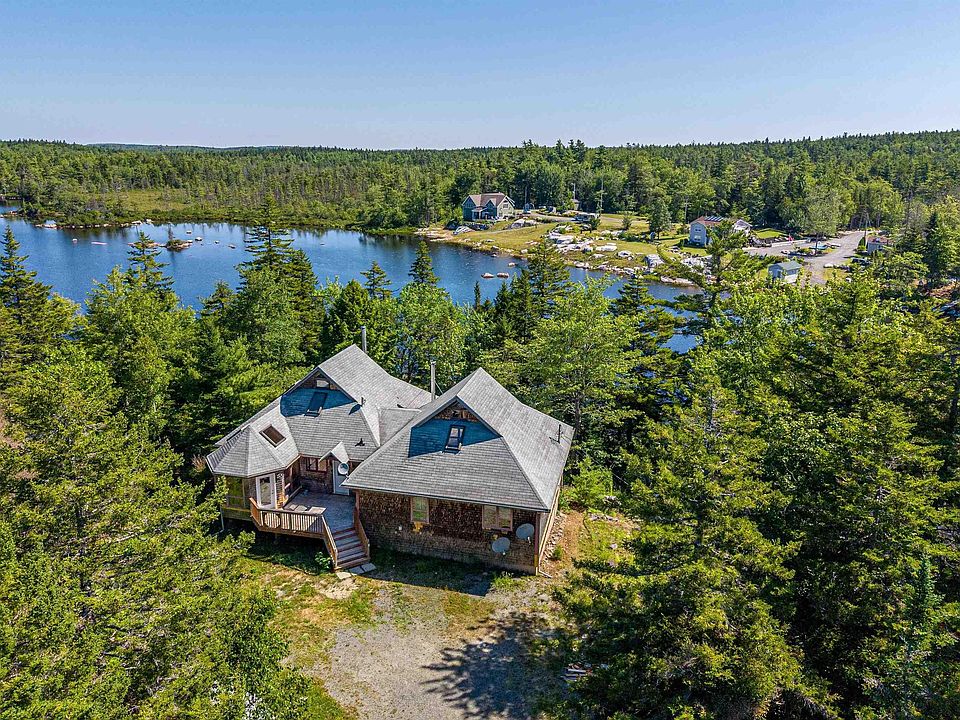 1st image of Chalet Dr