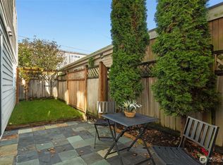 Newbury North, Seattle, WA 98117