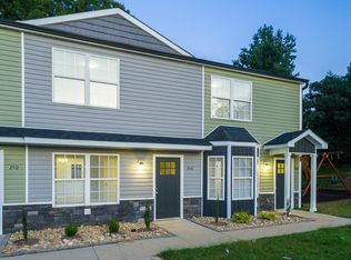 205 Halo Dr, Wellford, SC 29385