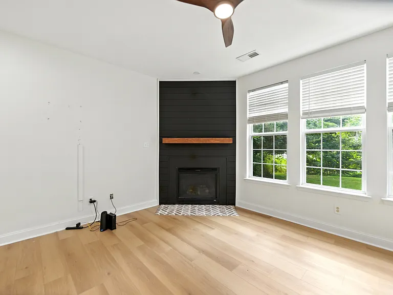 3018 Silver Charm Cir #1 — Photo 13
