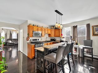 166 Beattie St #2, Fall River, MA 02723
