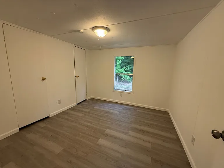 198 Painter Rd NE — Photo 5