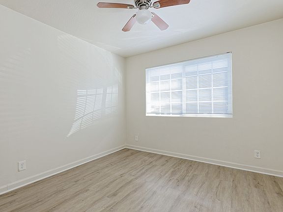 5th image of 2336 Fruitvale Ave #17830676