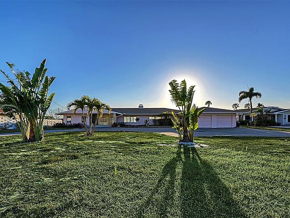 2nd image of 7322 WESTMORELAND DRIVE