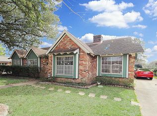 5839 Green Falls Dr, Houston, TX 77088