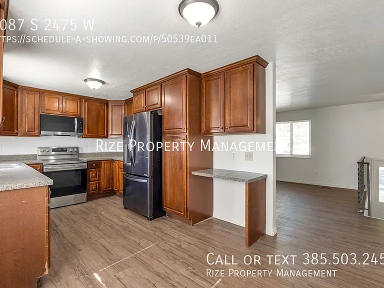 6087 S 2475 W — Photo 2
